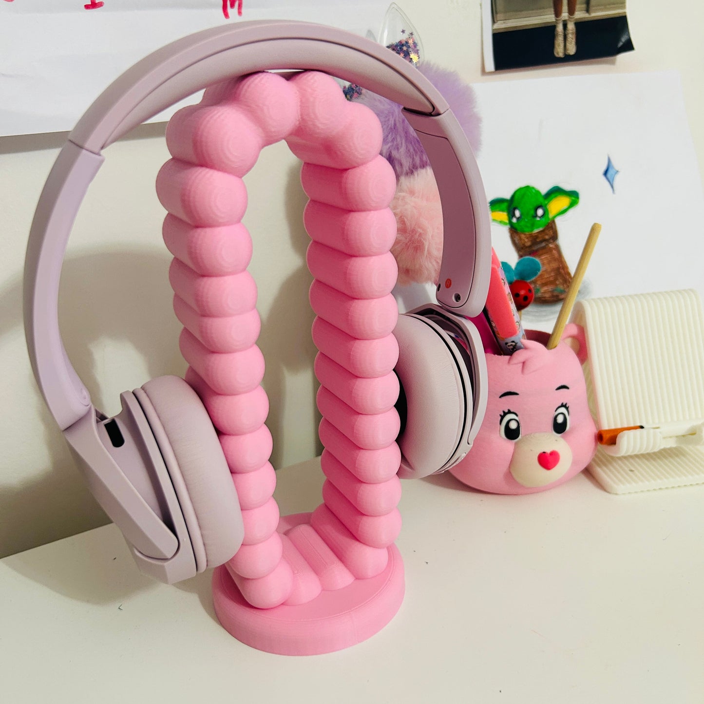 Bubble Headphone Stand / holder