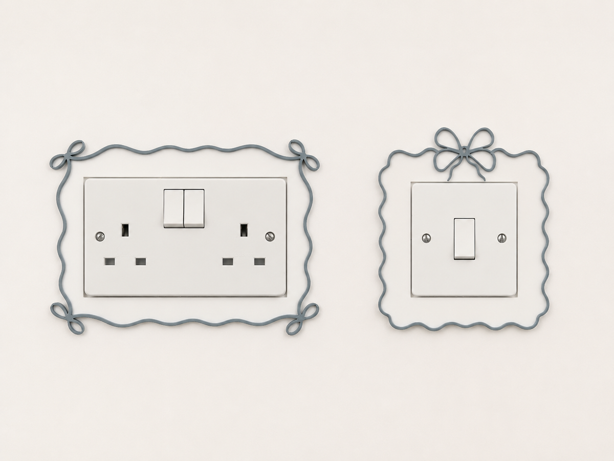 Bow Swirl Light Switch & Socket Surround