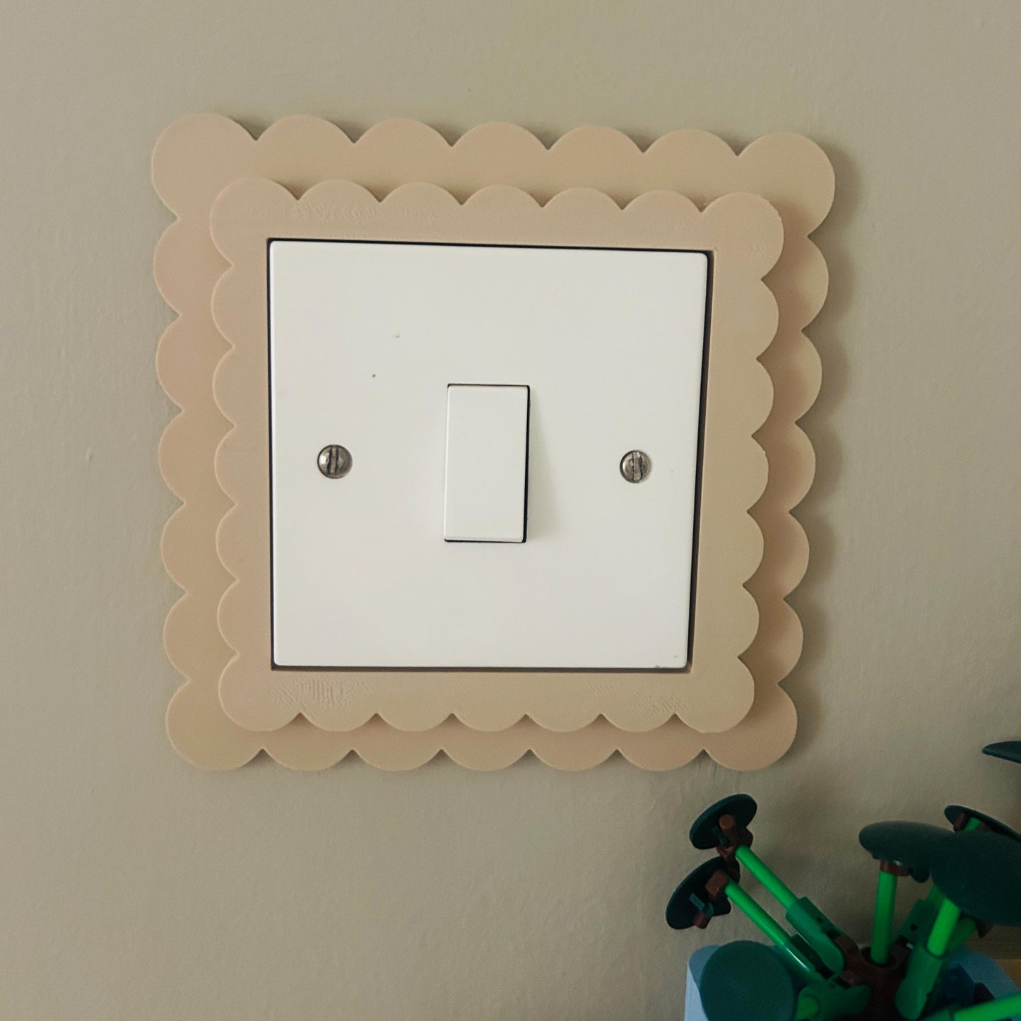 Scalloped Light Switch & Socket Surround